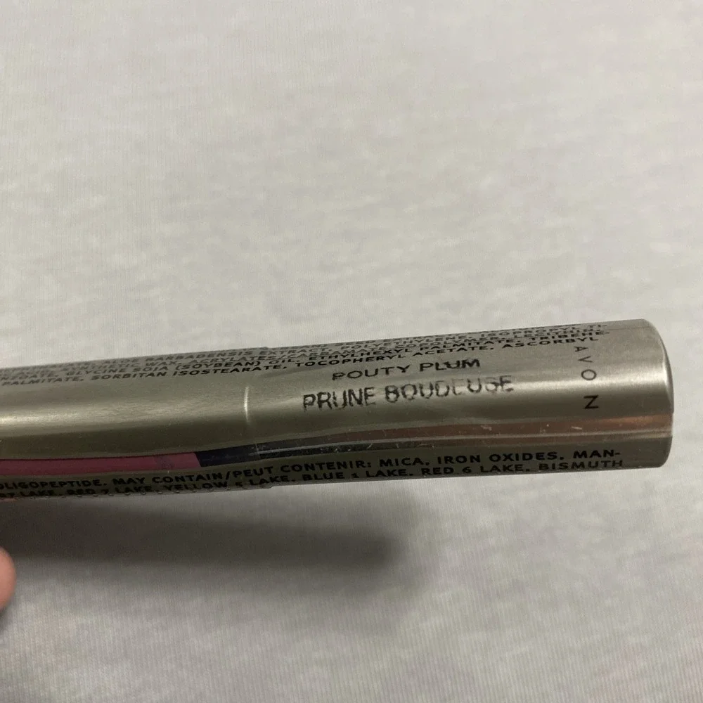 Avon Beyond Color‎ Plumping Lip Gloss POUTY PLUM C PRUNE New Sealed Discontinued